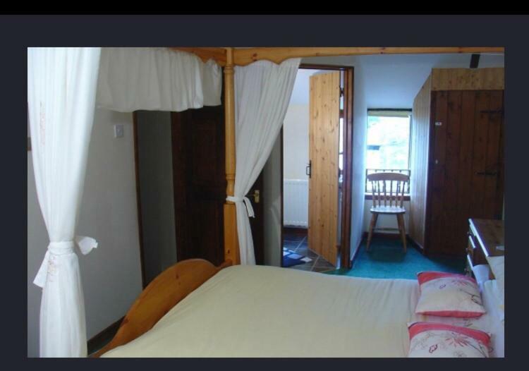 Hayloft Cottage Merton  外观 照片